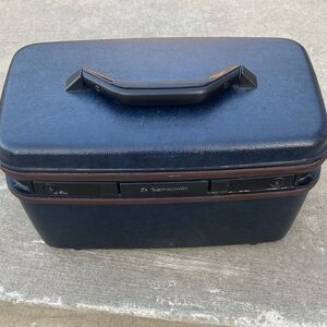 Vintage Train Case - Samsonite Silhouette cosmetic travel